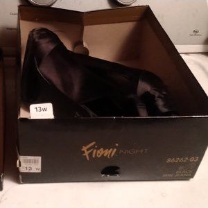Fioni Night Black Satin Kitten Heeled Slingbacks Size 13w In Box